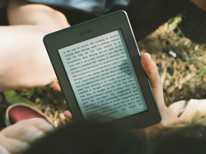 百年孤独<br>hzldzsi.cn 马孔多雨季